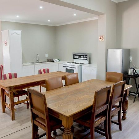 Plumbago Cottages Робертсон Экстерьер фото